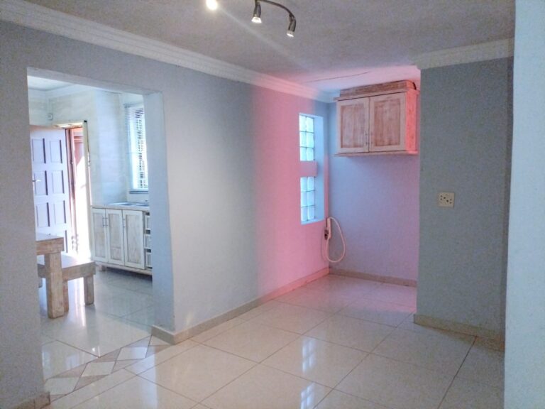 4-Bedroom Family Home for Sale | Theresapark