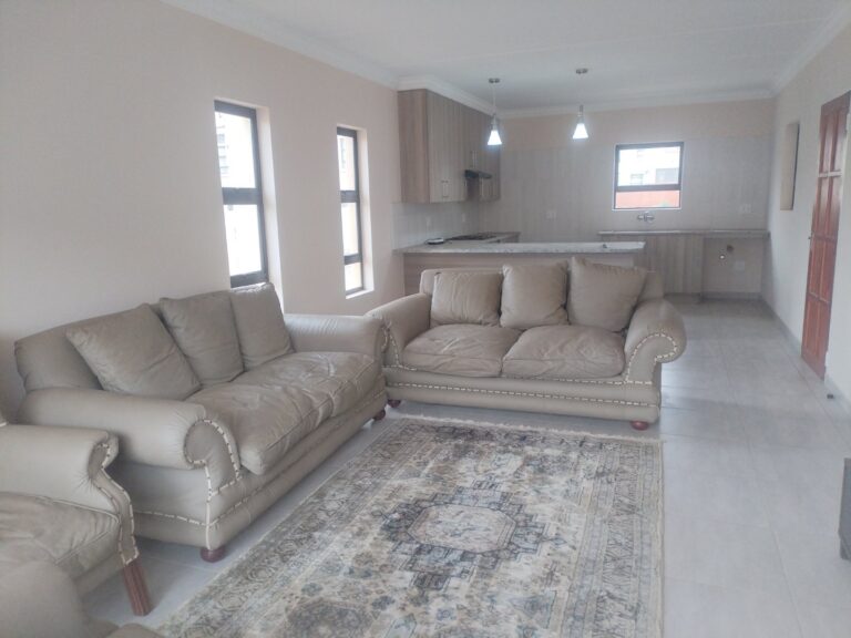 3 Bedroom Townhouse for Sale in Amandasig