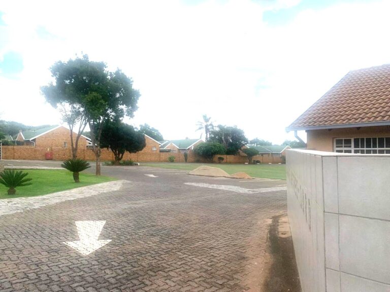 Die Hoewes Retirement Village