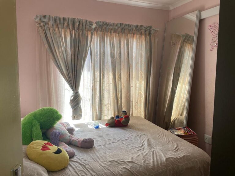2 Bedroom House for sale in Theresapark