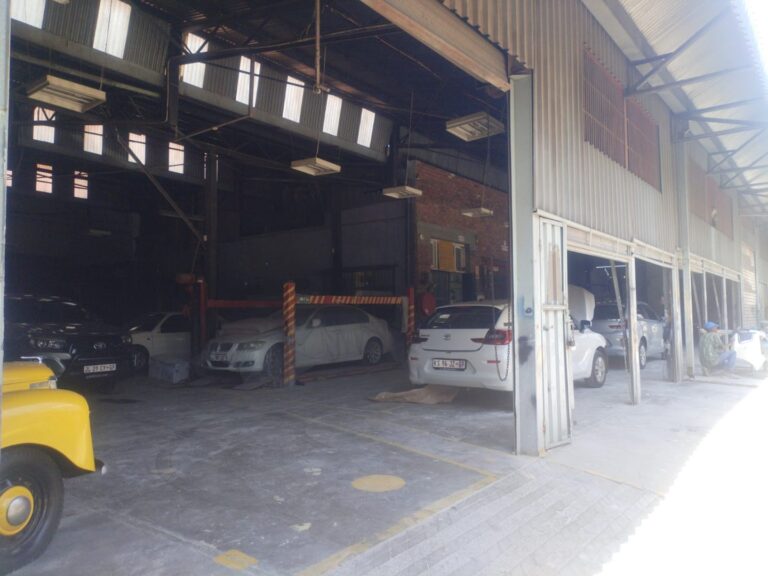 FOR SALE: INDUSTRIAL WORKSHOP – PRETORIA WEST