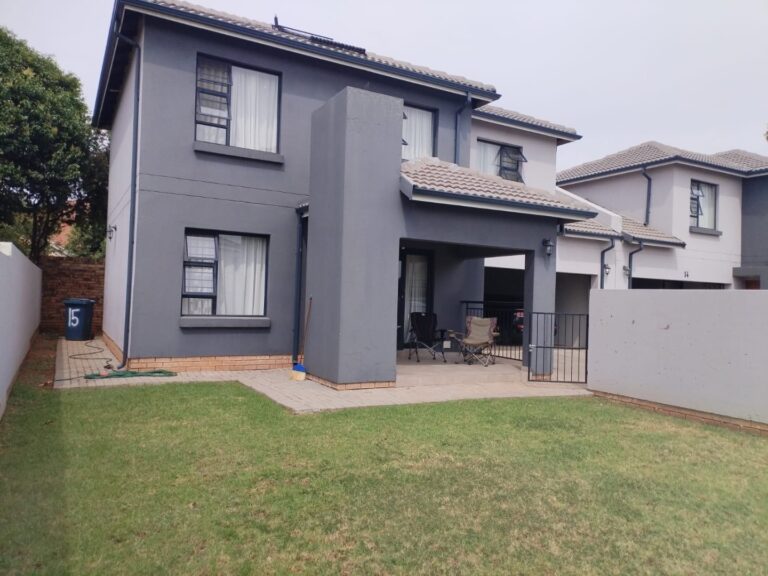 Luxury 3-Bedroom Full Title Townhouse in Exclusive Estate – Secure, Modern & Energy Efficient