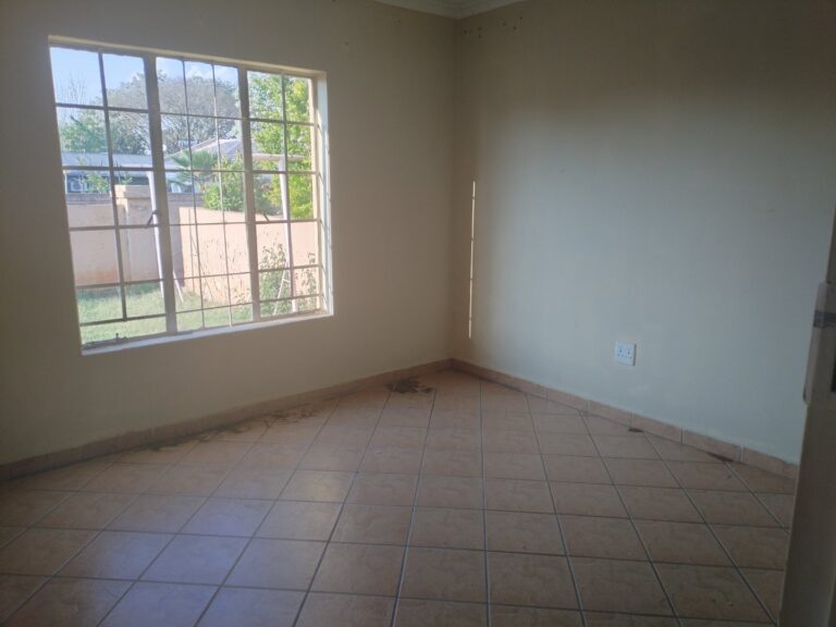 PRICED TO SELL! | 2-BEDROOM GROUND-FLOOR APARTMENT | SUMMERPLACE, ELDORETTE