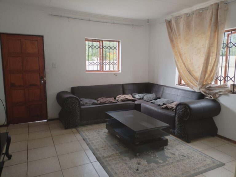 Affordable 3-Bedroom Townhouse in Mogernhof Lifestyle Golf Estate – Hesteapark