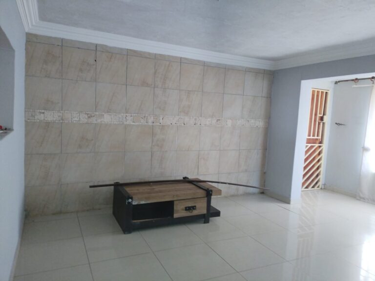 4-Bedroom Family Home for Sale | Theresapark
