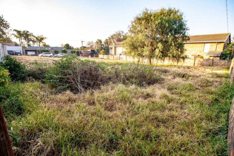 Location Is Key | Leker Piece of Prime Land in a Sought-After Area | Secure It Now!