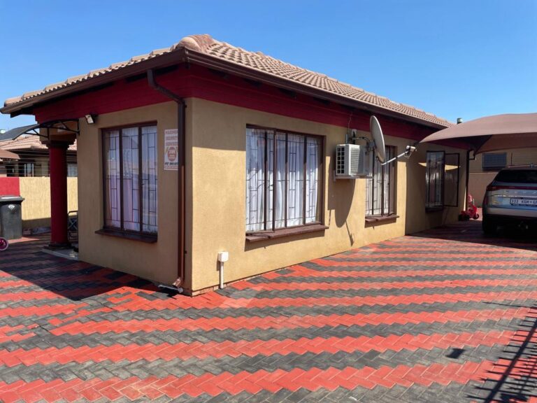 3 Bedroom house for sale in Soshanguve
