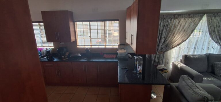 Prime Multi-Let Property for Sale – Two Houses + Flatlet on One Stand | Clubview