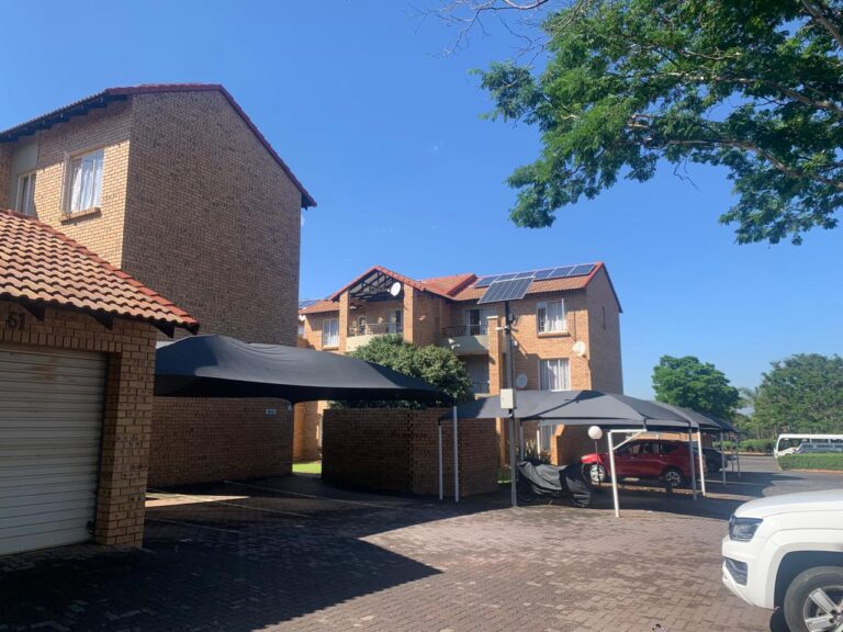 2-Bedroom Apartment for Sale in a Secure, Well-Maintained Complex-No loadshedding