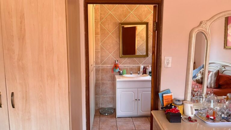 Spacious 4-Bedroom Full Title Townhouse in Secure Complex – Move-In Ready