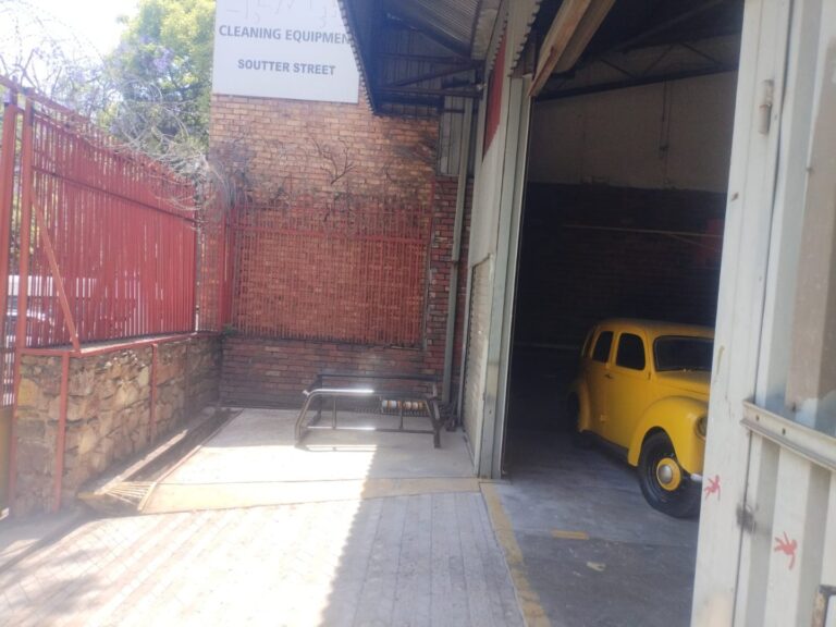 FOR SALE: INDUSTRIAL WORKSHOP – PRETORIA WEST