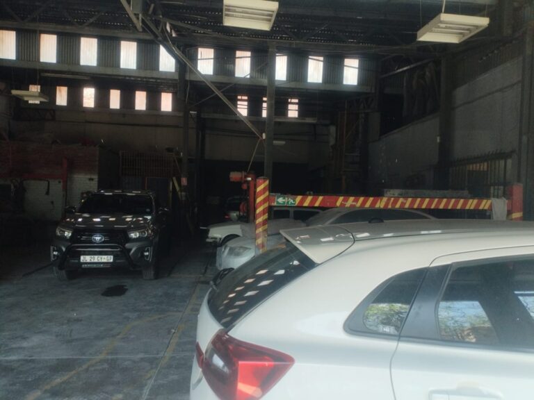 FOR SALE: INDUSTRIAL WORKSHOP – PRETORIA WEST
