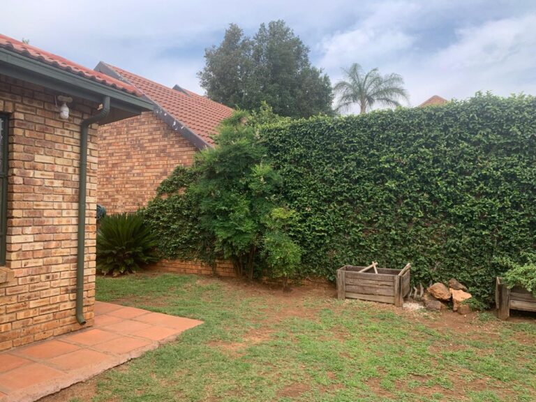 2-Bedroom, 2-Bathroom Apartment in Drummorgan