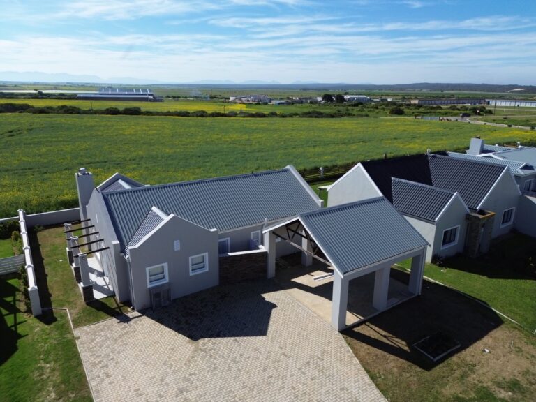New 3-Bedroom Home in Witsand with Stunning Mountain & Wetland Views