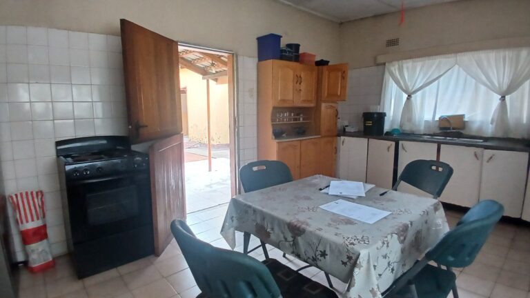 House for sale in Temba Unit 1