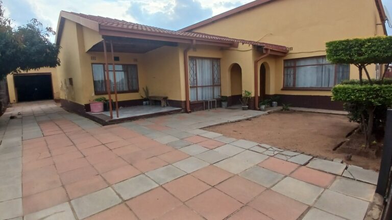 House for sale in Temba Unit 1