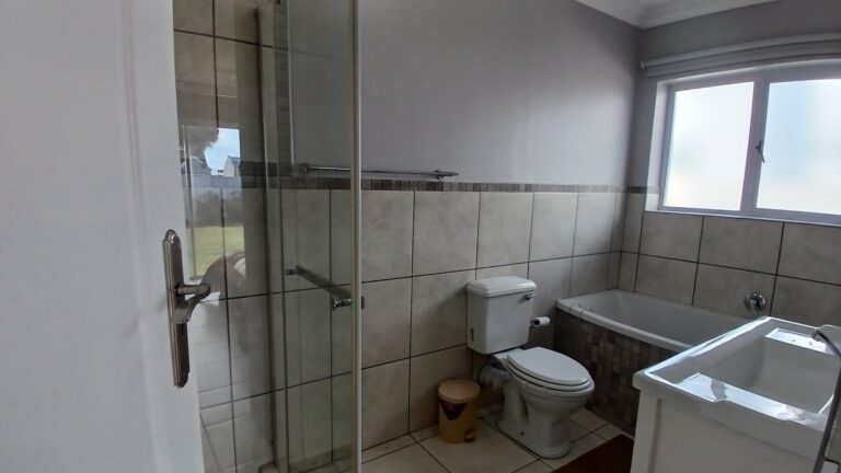 3-Bedroom Home with Spacious Garden & Built-in Braai