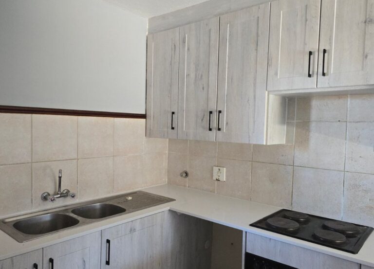 2-Bedroom Apartment for Sale in a Secure, Well-Maintained Complex-No loadshedding